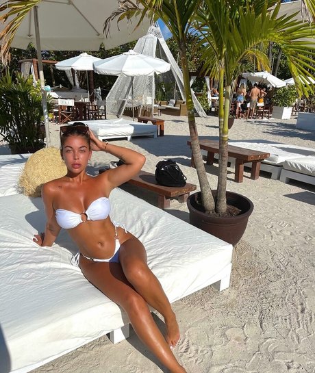 chiara di vincenzo nudes pornstar images