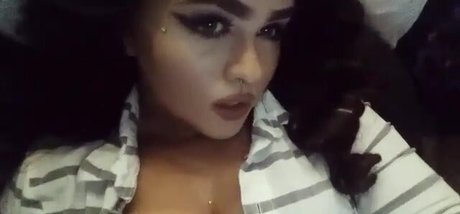 Megan Carys Gomer pretty model picture