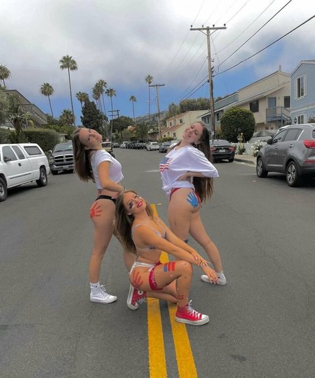 Lily Patrick erotic star img