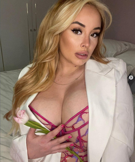 Smophs92 model hd galleries