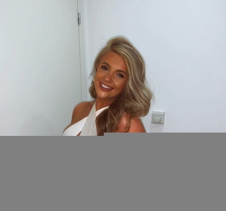 Emily Mather star nude pictures