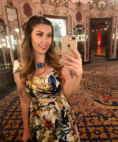 blonde trans onlyfans porn photo