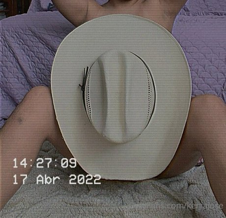 Kenia Jose model erotic img