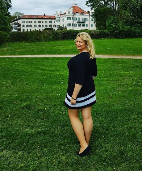 pati rose_ model top pics