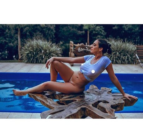 Francieli Rossa star adult pics