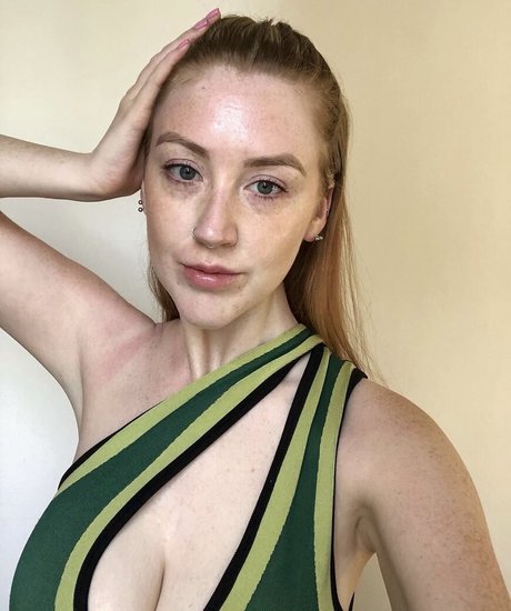 Sillygingervegan model perfect pictures