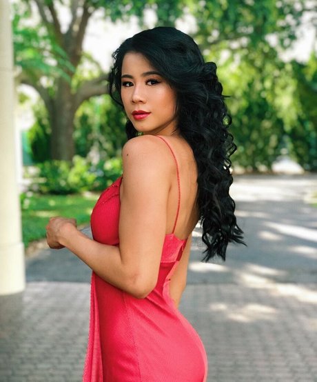 small tits asian onlyfans hot pics