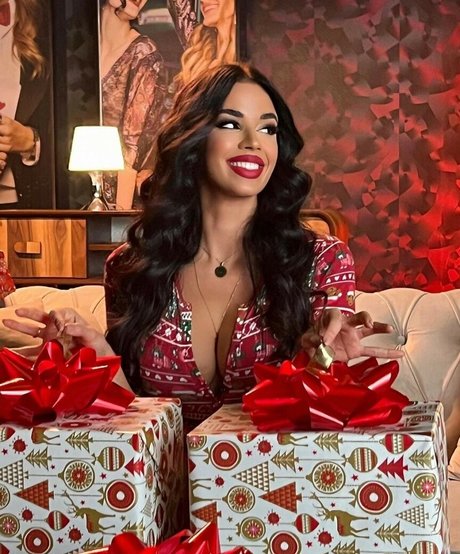 Knoll Doll star sexy archive