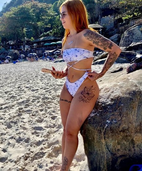 Tyellen Rodrigues star adult images