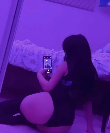 Nurwrzz high quality actress photo