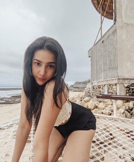 Anya Geraldine nice pornstar galleries