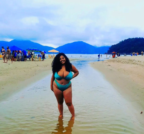 Mayla Coimbra naked star pic