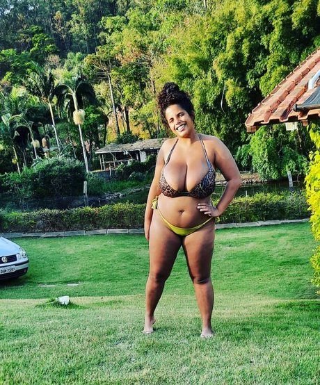 Mayla Coimbra nice pornstar picture