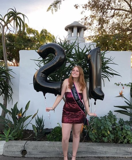 Sammy Jerrard model free galleries