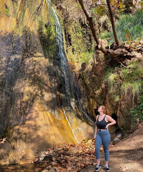 Sammy Jerrard model nude img