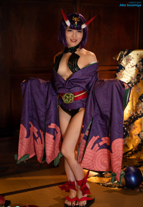 Aika Suzumiya beautiful model image