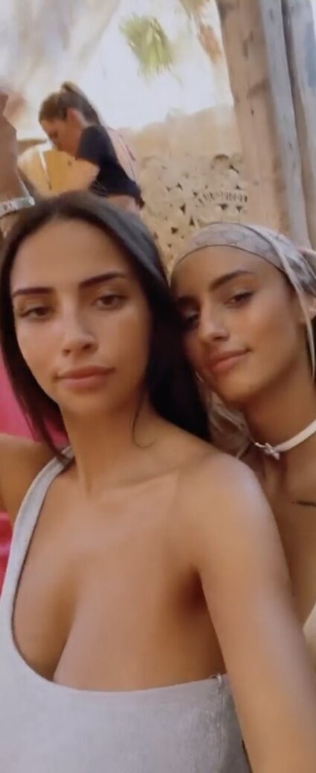 Chirine Sabaiti naked star photo