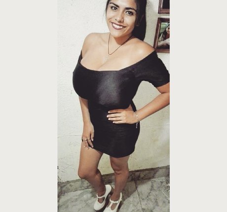 Marlii Rodriguez xxx model pics