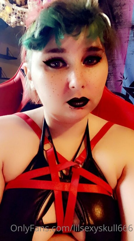 Skylar Rose Zombiez pornographic star pic