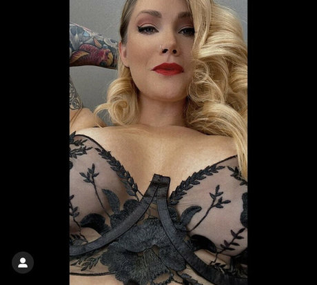 Anchorladybree pornstar art img