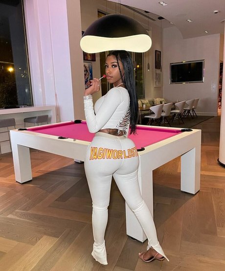 Realamarie nudes star picture