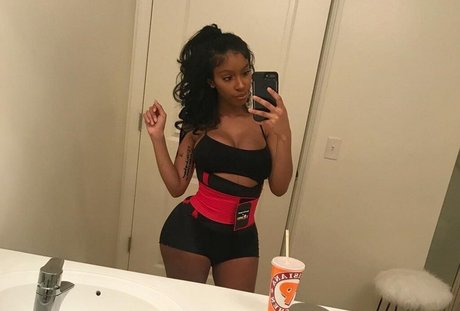 Realamarie perfect actress galleries