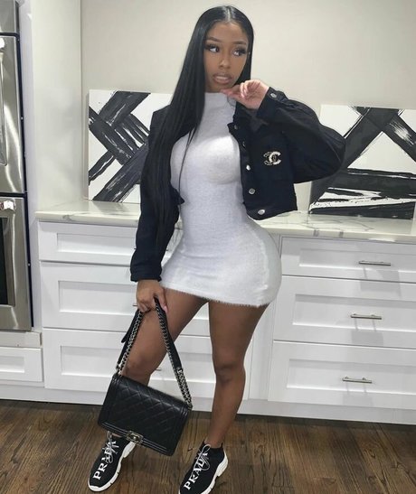 Realamarie top star photos