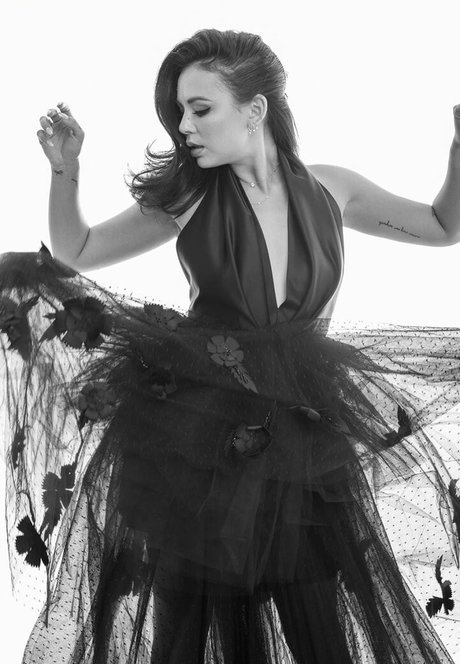 Janel Parrish model pornographic image