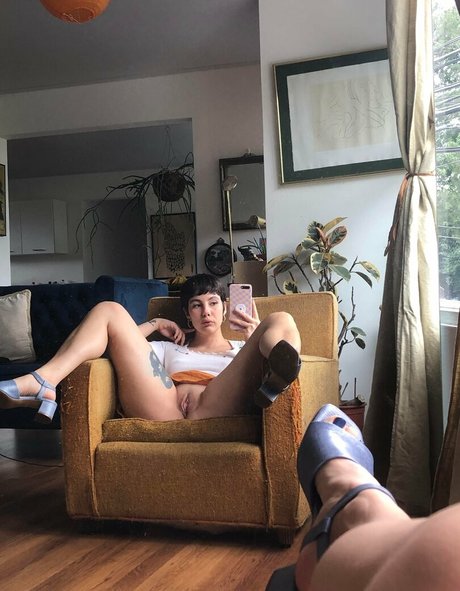 hellosofi star hot images