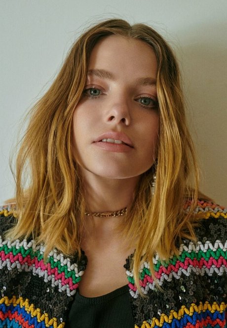 Kristine Froseth hot pornstar img