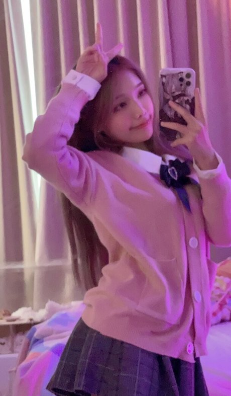 Yuyu Monster xxx actress picture