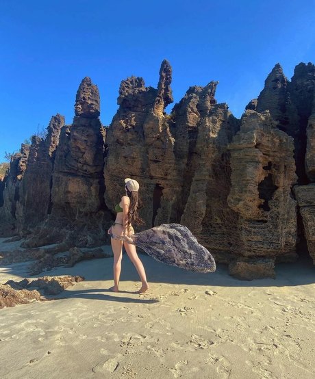 Gbii Mel0 sex model photos