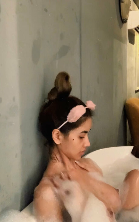 Foxy Fuengfah Profile pic