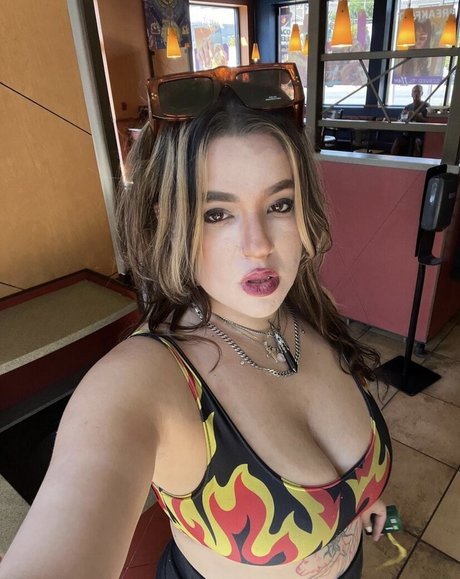 deesooze porn model gallery