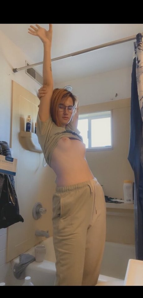 Nicole Shelby model high quality photo