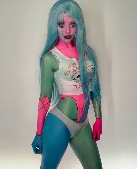 Asagi Nanami pornographic star gallery