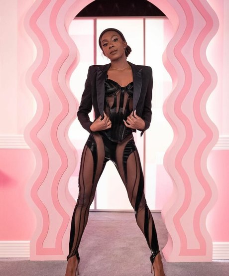 Ziwef free star archive