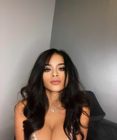 littlesassha xx pornographic model archive