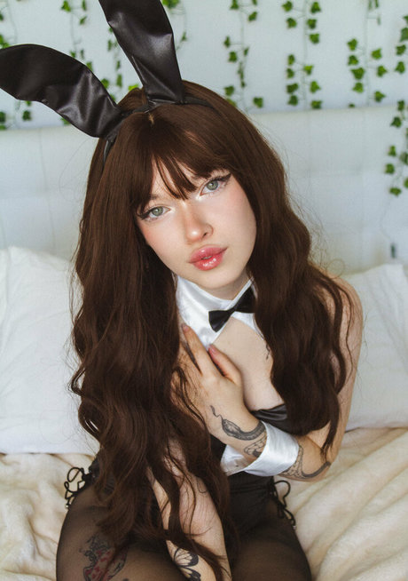 narumibunni model top pictures