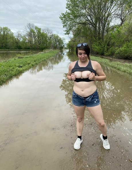 Alexa Vatel art model pictures