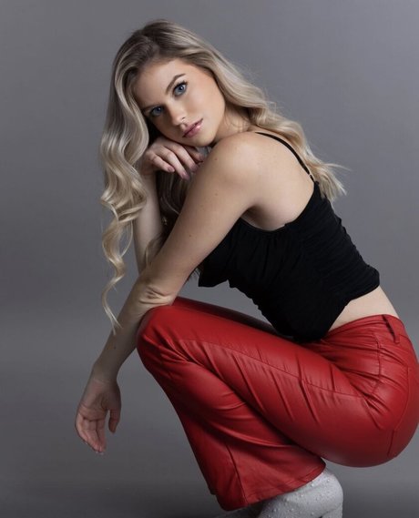 mariawedding pornstar pretty pic