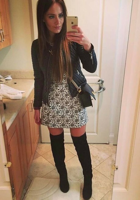 Dee Devlin hot model img