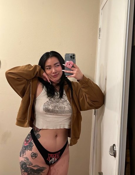 ih8vegans xxx model galleries