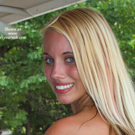 Dana Adiva pornstar nude picture