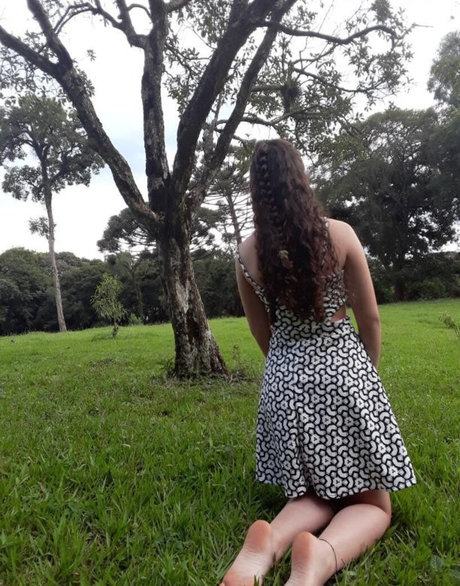 Pezinhos Da Jhenny pornstar nude images