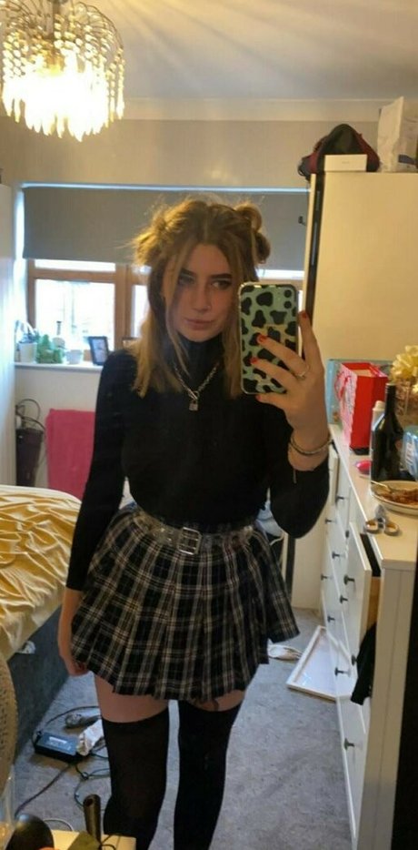 Humberstone pornstar naked image