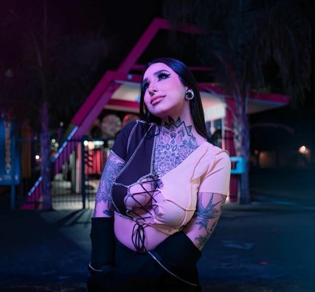 liittle brii hot star archive