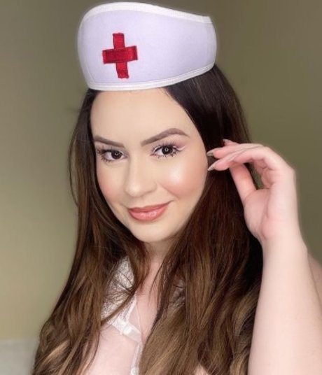 Fabricia Freitas Profile pic