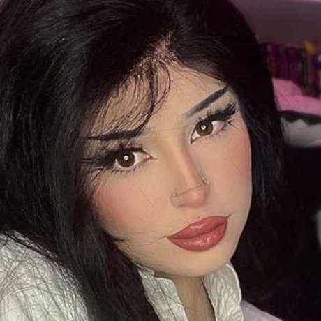 Cadybell exclusive actress pic