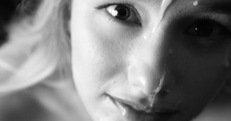 Coco Alice hot actress img